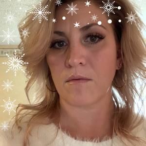 Meet your Posher, Jenny